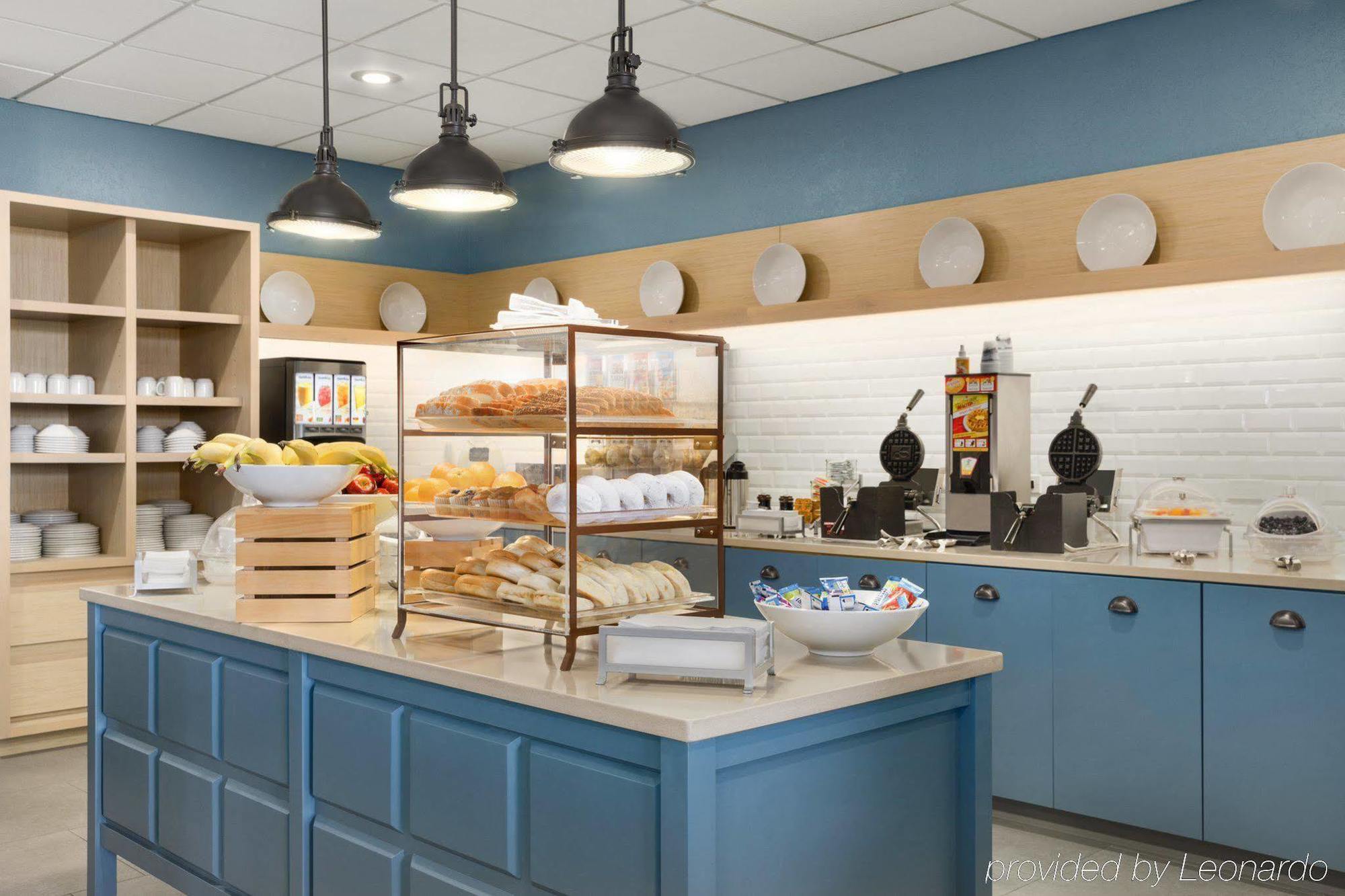 Country Inn & Suites By Radisson, Sidney, Ne Bagian luar foto